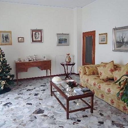 Bed and Breakfast Casa Rachele Пьяно-ди-Сорренто Экстерьер фото